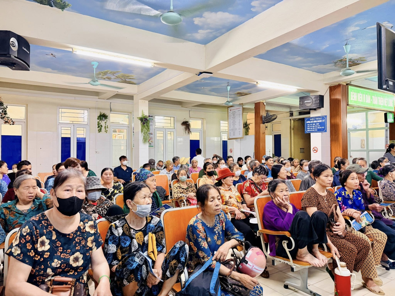 Nắng Nóng "Cháy Máy" – Đừng Để Sức Khỏe "Báo Đỏ"