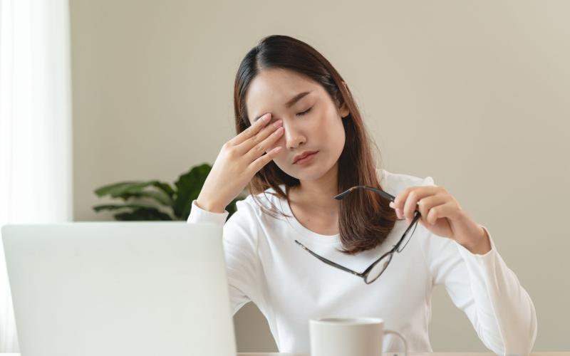 Khô mắt có nguy hiểm không?